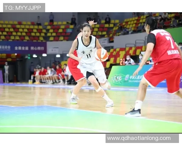 重庆篮球队在全国锦标赛中的速度优势与战术分析 重庆篮球队在全国锦标赛中的速度优势与战术分析